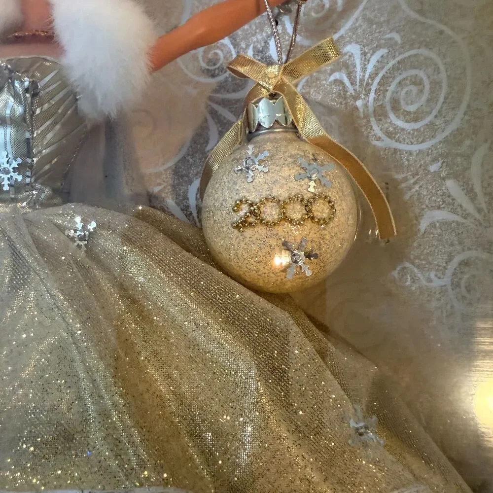 Celebration Barbie Special 2000 Edition 12